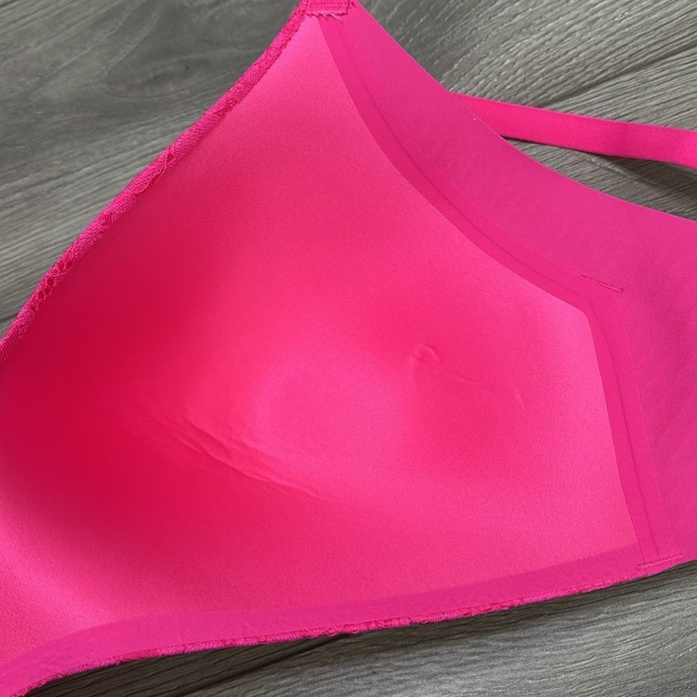 Knix Pink Lace Bra - Picture 7 of 13